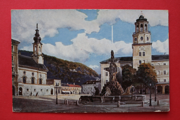 AK Salzburg Stadt / 1910-1930 / Künstlerkarte / Residenzplatz / Hofbrunnen